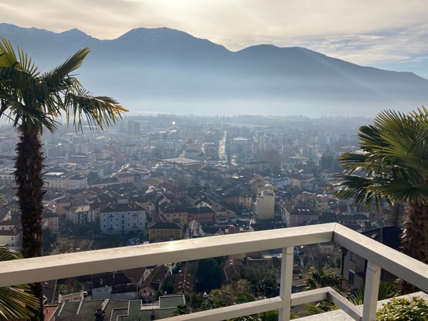 Charmante möblierte 1.5-Zimmer Ferien-Wohnung in Locarno 1