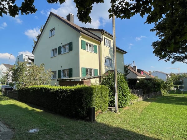 Befristet zu mieten 1.5-Zimmer-Wohnung mit Garten in Zürich Seebach 1