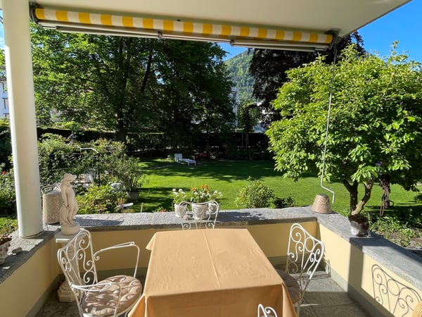 Exklusive 1.5-Zimmer-Wohnung in ruhigem Park und mitten in Chur 8