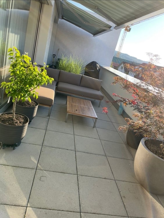 Exklusive 1.5-Zimmer-Attikawohnung mit grosser Terrasse & schöner Aussicht 11