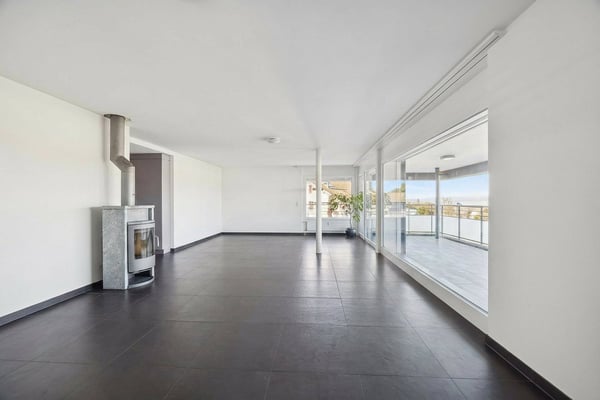 Gepflegte 1.5-Zimmer-Wohnung mit grosser Terrasse und Fernsicht in Siebnen 10