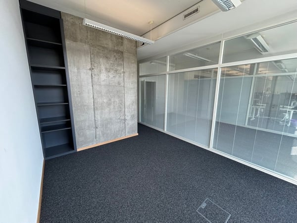 Modernes Büro (6 Gehminuten vom Bahnhof, <5 Fahrtminuten von der A2) 4