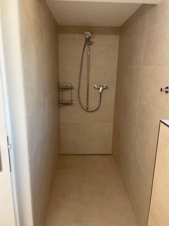 Charmante 1.5-Zimmer-Maisonette-Wohnung in historischem Gebäude 8