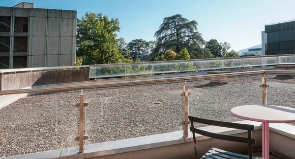 Studio moderne et lumineux au cœur de Genève 8