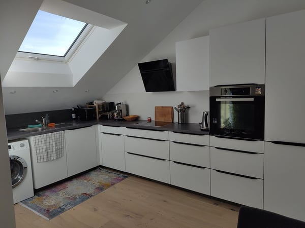 Lichtdurchflutete 1.5-Wohnung an zentraler Lage 6