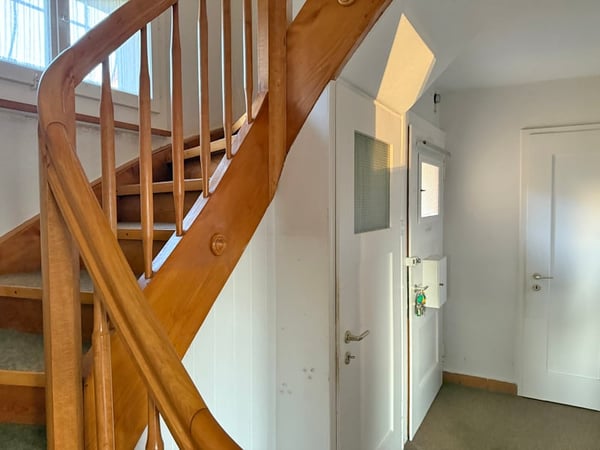 Charmantes 1.5-Zimmer-Einfamilienhaus in ruhiger Lage in Wohlen AG 6