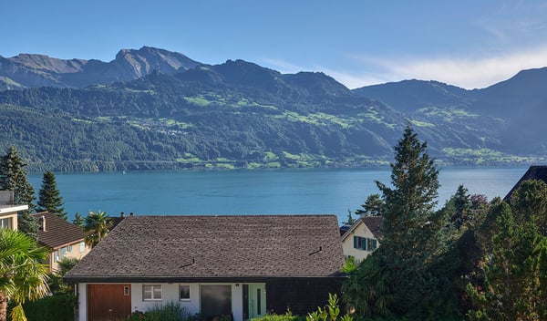 Traumhaftes Einfamilienhaus mit viel Umschwung und Seesicht 12