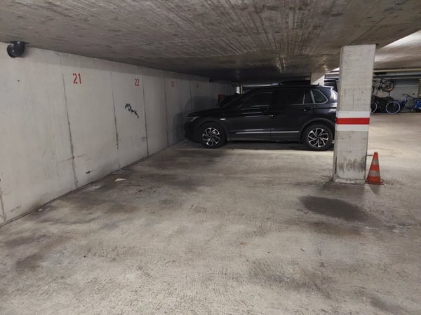 Altstadt Parkplatz in Einstellhalle 2