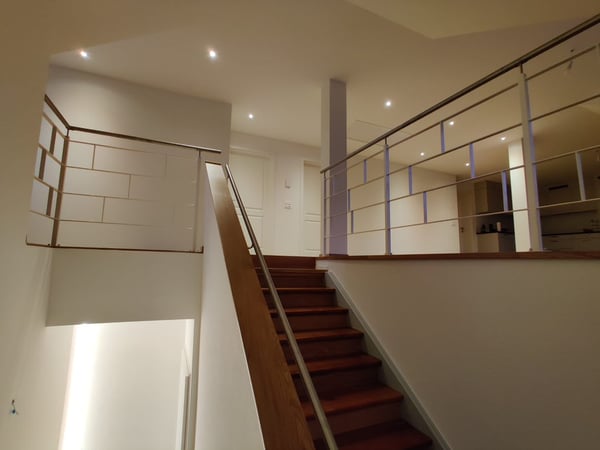 Wohnen als Erlebnis - Grosszügige 1.5-Zimmer-Dachwohnung auf dem Kapuzinerberg zu vermieten 6