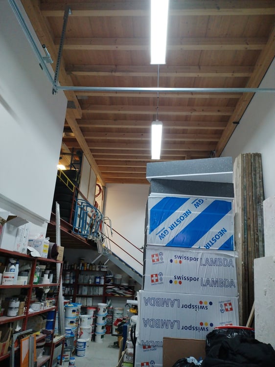 Spazio industriale versatile a Riva San Vitale