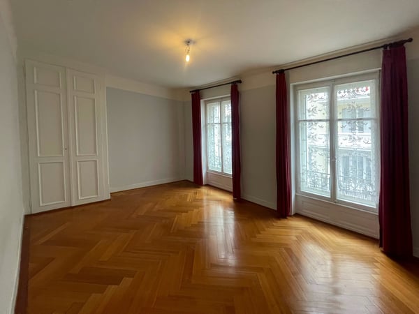 Magnifique début du sciècle 1.5 pièces rénové à Lausanne 3