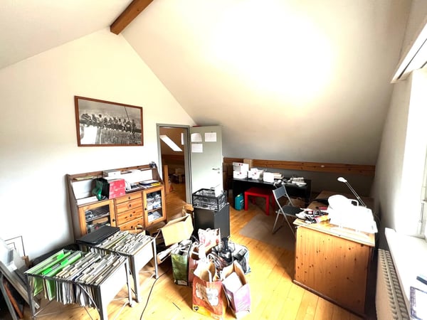 Attraktive 1.5-Zimmer-Maisonettewohnung an zentraler Lage in Beringen 18