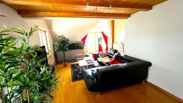 Attraktive 1.5-Zimmer-Maisonettewohnung an zentraler Lage in Beringen 10