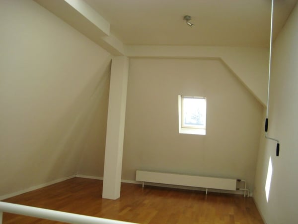 Charmante 1-Zimmer-Maisonette-Wohnung an der Zollikerstrasse Kreis 8008 11