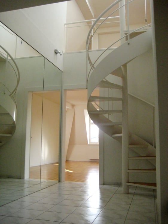 Charmante 1-Zimmer-Maisonette-Wohnung an der Zollikerstrasse Kreis 8008 4