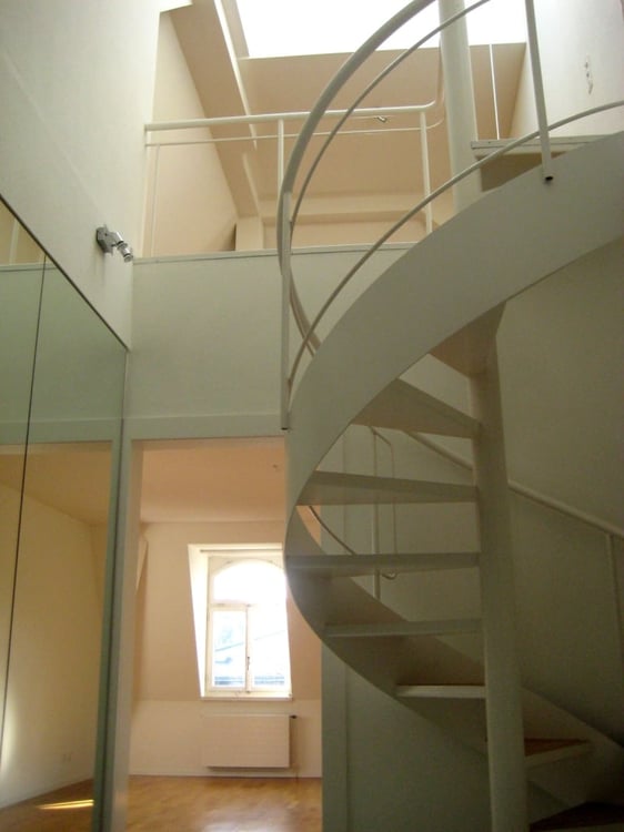 Charmante 1-Zimmer-Maisonette-Wohnung an der Zollikerstrasse Kreis 8008 12