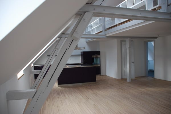 Kreis 4: Design Maisonette-Loft in renoviertem Altbau 2