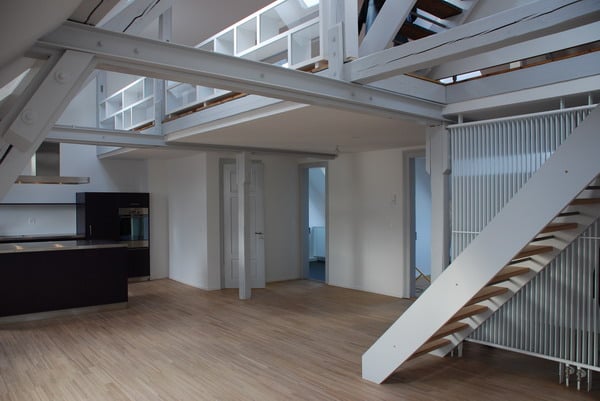 Kreis 4: Design Maisonette-Loft in renoviertem Altbau 1