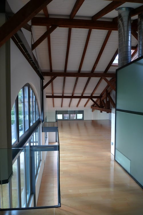 Einmalige Gelegenheit: Traumhafte Loft mit Galerie & großer Fensterfront zu verkaufen! 5