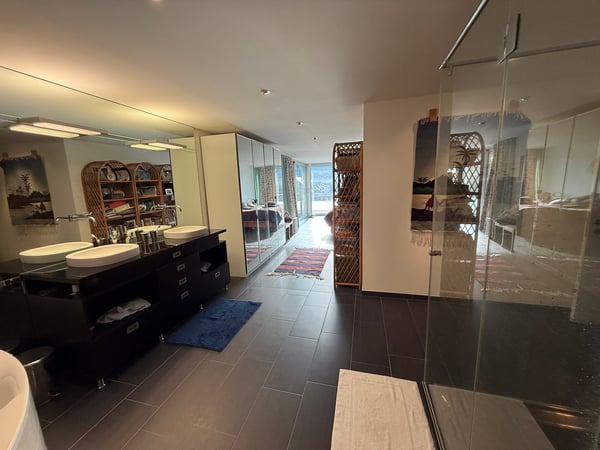 Sonnenverwöhnte 4.5-Zimmer-Terassenwohnung im steuergünstigen Wilen bei Wollerau 11