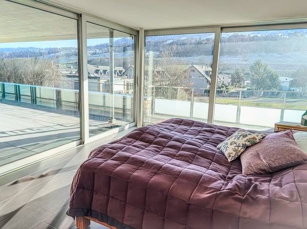 Sonnenverwöhnte 4.5-Zimmer-Terassenwohnung im steuergünstigen Wilen bei Wollerau 10