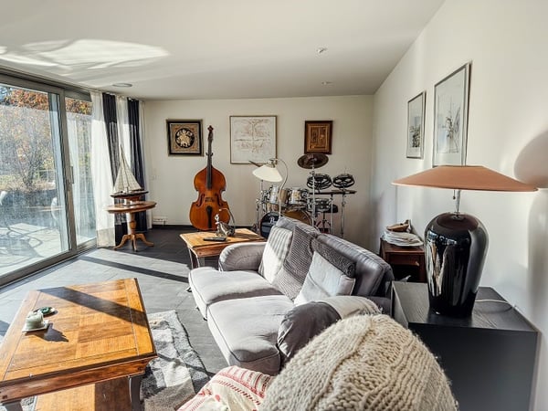 Sonnenverwöhnte 4.5-Zimmer-Terassenwohnung im steuergünstigen Wilen bei Wollerau 7