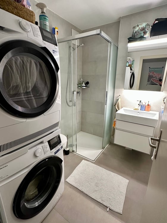 Calm & Central 2.5-room Apartment (60m2) – Zürich City Center 4