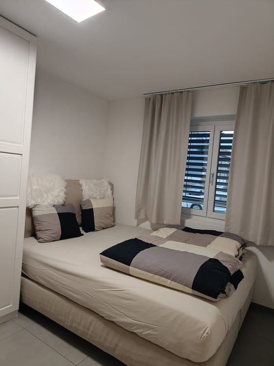 Möbilierte 1.5-Zimmer-Wohnung mit Garten in Kloten 4