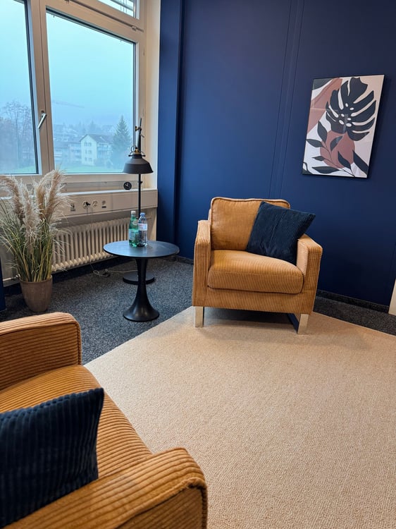 Wunderschöner, stilvoll eingerichteter Praxis- & Coachingraum 3