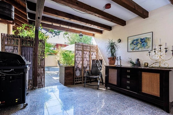 Charmantes freistehendes Mehrfamilienhaus in ruhiger Lage von Rheinfelden -Herten 3