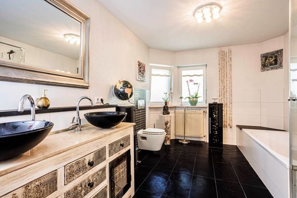 Charmantes freistehendes Mehrfamilienhaus in ruhiger Lage von Rheinfelden -Herten 5