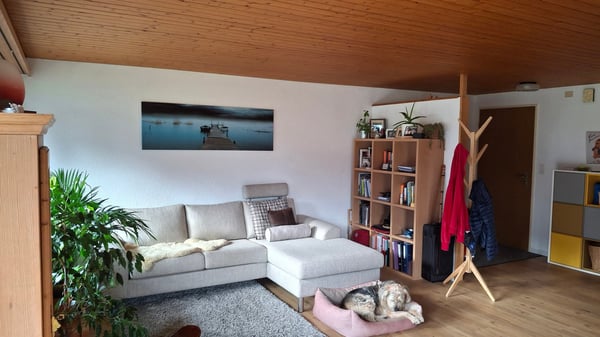 Charmante 1.5-Zimmer-Wohnung in ruhiger, sonniger Lage in Latterbach 2