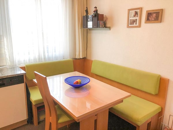 1-Zimmer-Einfamilienhaus mit Kamin in Buchs SG 15