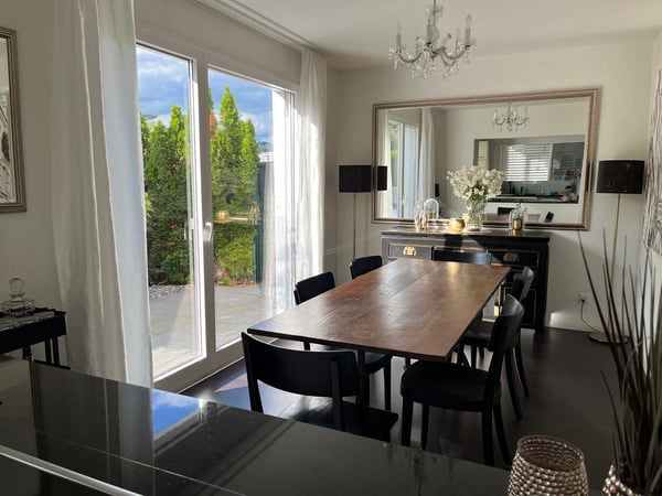 Exklusives 1.5 Zimmer-Doppeleinfamilienhaus 6