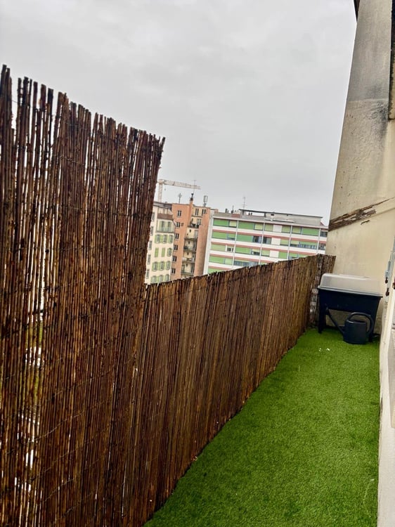 1.5 room apartment in Servette with two balconies 8