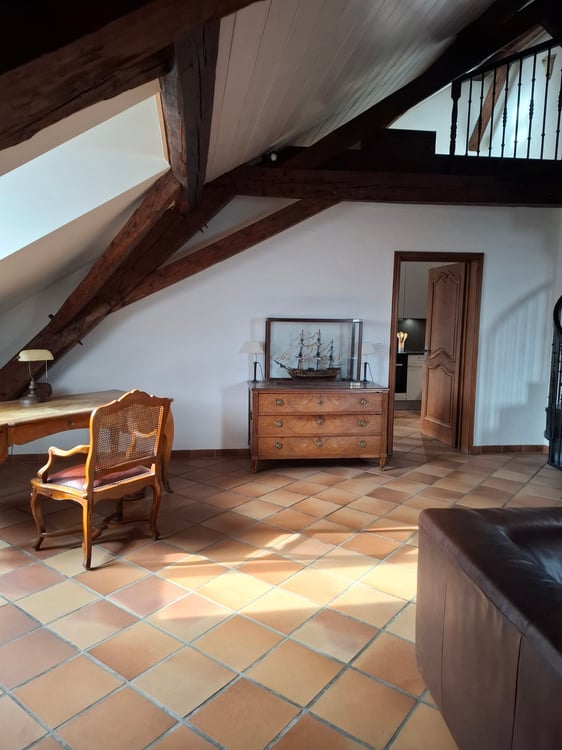 Bel appartement 168m2 de 4 pièces 2