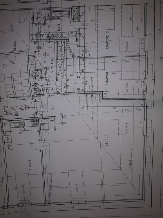 Bel appartement 200m2 de 4 pièces 18