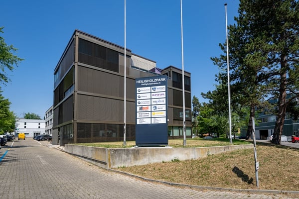 Gewerbe/Industrie/ Büro/Praxis in Münchenstein 2