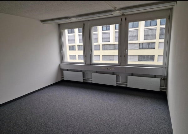 Moderne Büroräumlichkeit an der Schaffhauserstrasse in Zürich 2