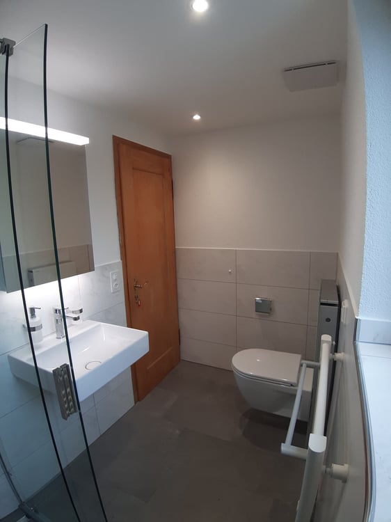 grosszügiges 1.5-Zimmer EFH an sonniger, ruhiger und familienfreudlicher Lage 5