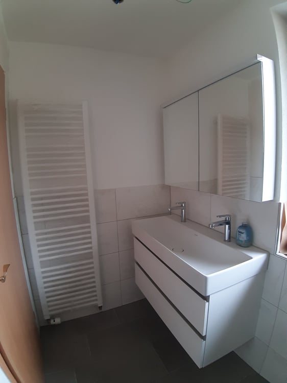 grosszügiges 1.5-Zimmer EFH an sonniger, ruhiger und familienfreudlicher Lage 7