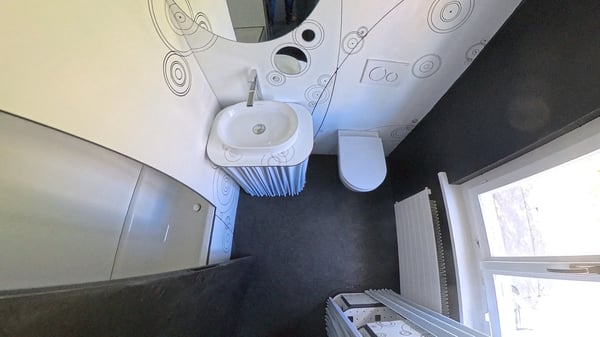 Grosszügiges, modernisiertes 2.5-Zimmer-Haus in ruhiger Lage von Herisau 8