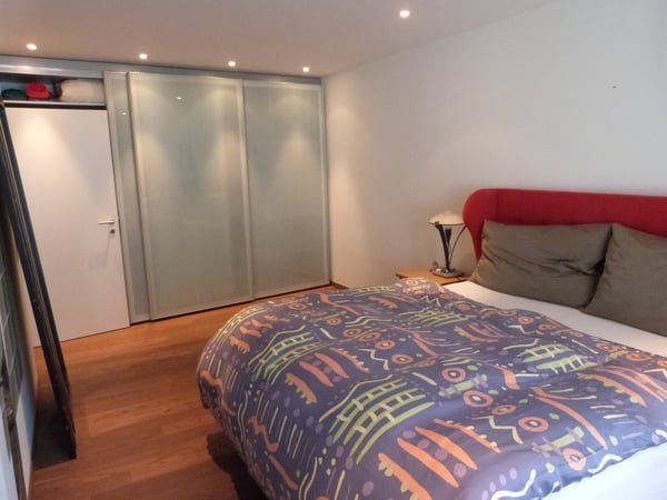 Charmante 1.5-Zimmer-Wohnung in historischem Gebäude im Herzen von Zürich 8