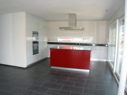 Moderne, exklusive 1.5-Zimmer-Wohnung mit Balkon und Garage in Wilen b. Wollerau 8