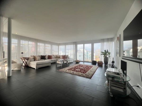 Moderne, exklusive 1.5-Zimmer-Wohnung mit Balkon und Garage in Wilen b. Wollerau 4