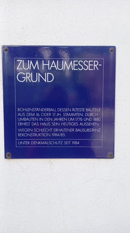 Einzigartiger Hausteil mit 2 Zimmern, Atelier, Garten, Cheminee und Sauna 18