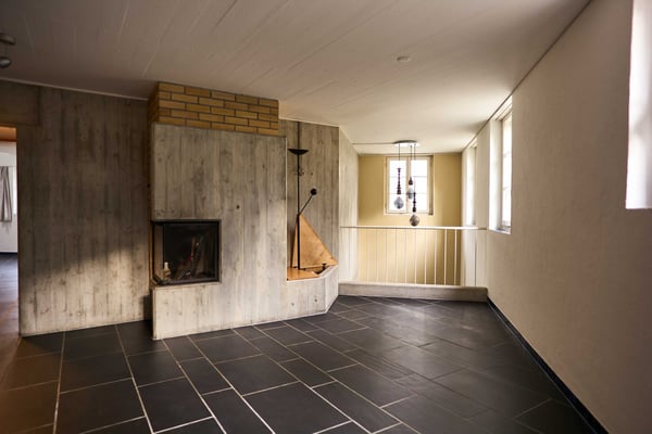 Einzigartiger Hausteil mit 2 Zimmern, Atelier, Garten, Cheminee und Sauna 3