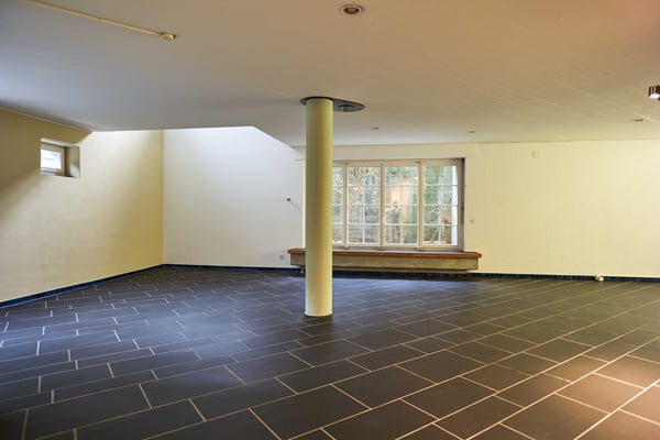 Einzigartiger Hausteil mit 2 Zimmern, Atelier, Garten, Cheminee und Sauna 10