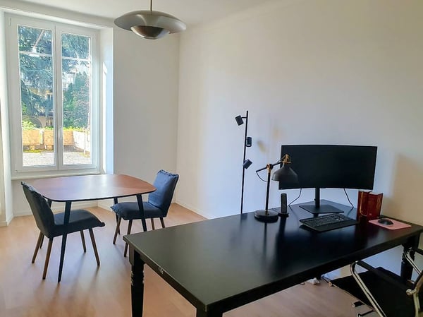 Sous-Gare Lausanne : Bureau meublé, calme et équipé à sous-louer 1