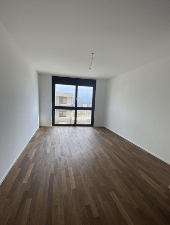 Moderne 3.5-Zimmer-Wohnung an ruhiger Lage in Rothenburg 5